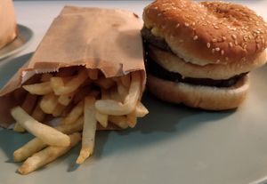  at La Boite Végane in Montreal