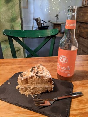 sponge cake at Daio in Gijon