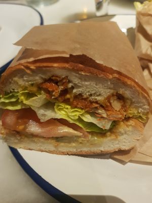 Crispy chicken at Savta in Barcelona