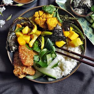 Inside Out shushi bowl with Miso dressing at VHY! in Stuttgart