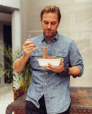 Timo Hildebrand, Restaurant owner and football legend at VHY! in Stuttgart