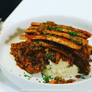 potato-topinambur puree with balsamic mushroom mountain lentils and BBQ tempeh. at VHY! in Stuttgart