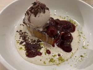 dessert   at VHY! in Stuttgart