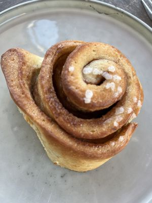 Cinnamon roll take away   at VHY! in Stuttgart