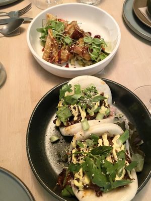 Gyosa und Dumplings mit Pilzen  at VHY! in Stuttgart