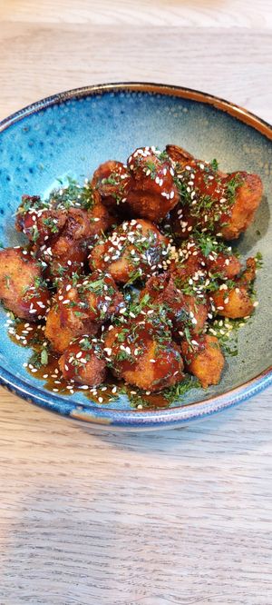 Cauliflower bites at Tabi Loo in Leuven