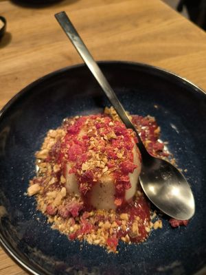 Panna cotta at Tabi Loo in Leuven