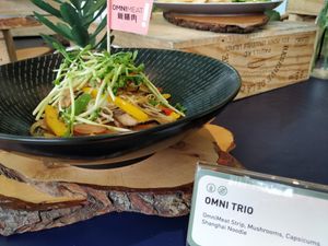 Omni trio at Green Common 绿客门 in Central Singapore