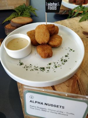 Alpha Nuggets at Green Common 绿客门 in Central Singapore