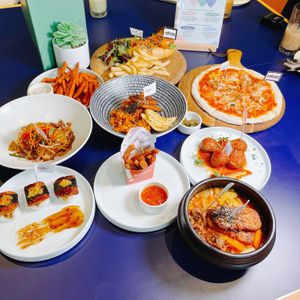 Foodie at Green Common 绿客门 in Central Singapore