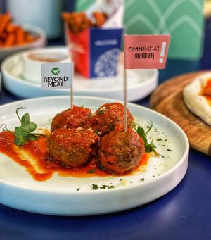 Meatless meatballs at Green Common 绿客门 in Central Singapore