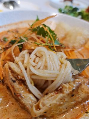 Chor mee hoon ~ 22/9/21 at Green Common 绿客门 in Central Singapore