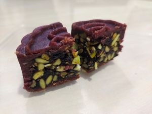 Mixed nuts with blueberries mooncake at Green Common 绿客门 in Central Singapore