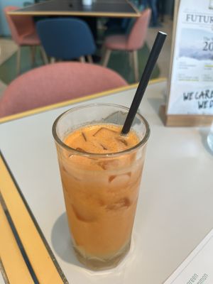 Rise and Shine: Carrot, Pineapple & Orange  at Green Common 绿客门 in Central Singapore