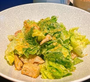 🌱Caesar Salad with @heurafoods Chicken $12   at Green Common 绿客门 in Central Singapore