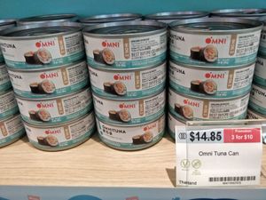 Omni tuna. Love this! at Green Common 绿客门 in Central Singapore