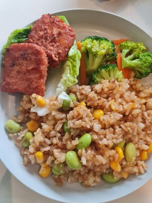 Kids meal Golden luncheon fried rice ~ 5/9/22 at Green Common 绿客门 in Central Singapore