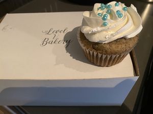 Earl grey cupcake at Level V Bakery in Vancouver