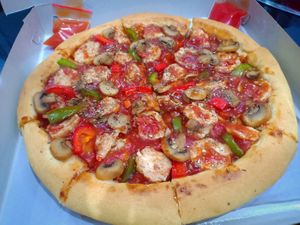 Mushroom Soyafood Pizza ( 100% Vegan) at Veganza House Pizza in Medan