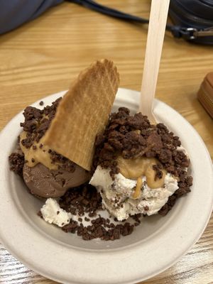 Sundae  at Duck Island Ice Cream in Wellington