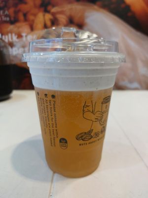 Four Seasons Tea with Nut Cream (no ice, no sugar) 四季春堅果奶蓋茶 (走冰走糖) at NUTTEA 堅果奶茶 - Central in Hong Kong Island