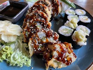 Sushi plate nr.3 at Sen Vegan Cuisine - Moorenstraße in Dusseldorf