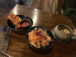 Papaya salad and coated tofu sticks  at Sen Vegan Cuisine - Moorenstraße in Dusseldorf