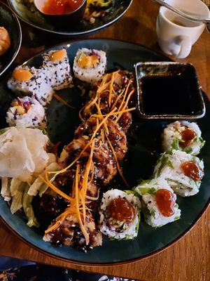Sushi Wild at Sen Vegan Cuisine - Moorenstraße in Dusseldorf