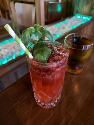 A mixed drink with berries, chilli and basil at Sen Vegan Cuisine - Moorenstraße in Dusseldorf