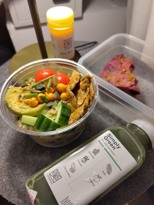 Amazing togoodtogo box (cake, juice, shot and salad) shared with the best company at Wild & The Moon - Demours in Paris