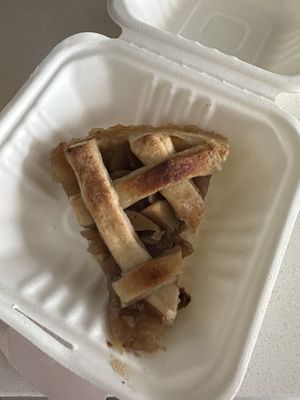 Apple pie   at Veggie Beans and Shakes in Bogota