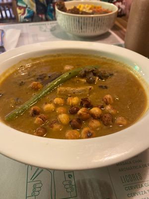 Street curry  at Veggie Beans and Shakes in Bogota