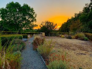the english garden at Sur Mon Chemin  in Cahuzac Sur Vere
