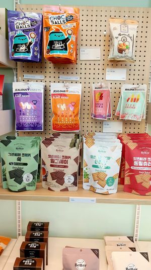 vegan snacks at B:green in Seoul