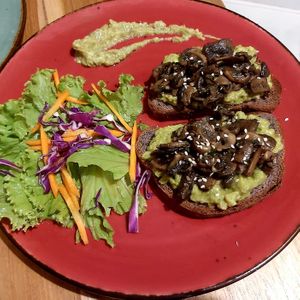 Avocado Smash at ZUMO in Kuta