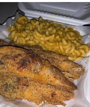 Katfish and Mac & Cheeze at VeegMe - Maybe closed in Temecula