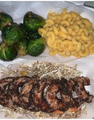 Jerk Schrimp, Mac & Cheeze, and Brussels sprouts at VeegMe - Maybe closed in Temecula