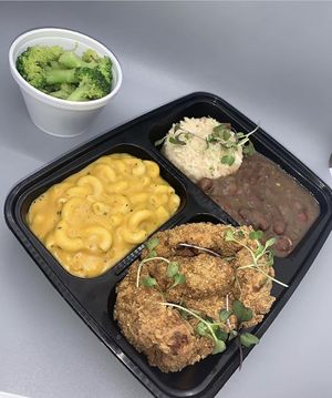 Fried chikun, Mac & cheeze, red beans & rice, broccoli  at VeegMe - Maybe closed in Temecula