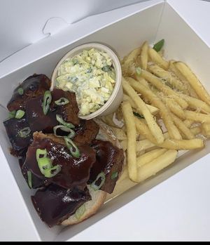 Vib Tips, w/ coleslaws and Parmesan fries  at VeegMe - Maybe closed in Temecula