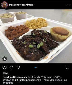 Vib tips platter w/ beans, cb, potato salad, and Mac & cheeze  at VeegMe - Maybe closed in Temecula