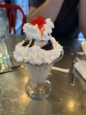 Vegan sundae  at Hot Rods 50's Diner in Alcoa