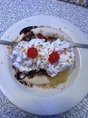 Vegan banana split  at Hot Rods 50's Diner in Alcoa