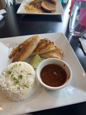 Tacos were alright, but the sauce made it come together. For a vegan version, it’s nice.  #Veganuary at LesbiVeggies in Woodbury