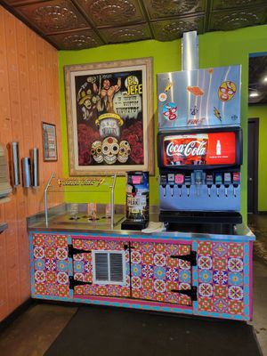 Salsa bar at El Jefe Luchador in Deerfield Beach