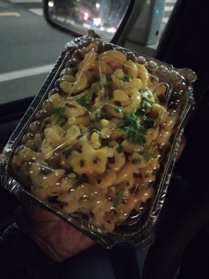 Side of Mac $5! at Roasted and Raw in Oakland