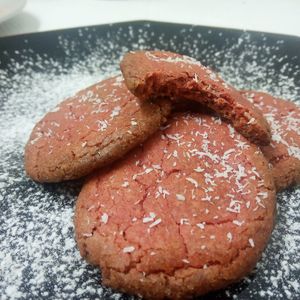 Bolachas de beterraba at Sweet Mum Goodies in Queluz