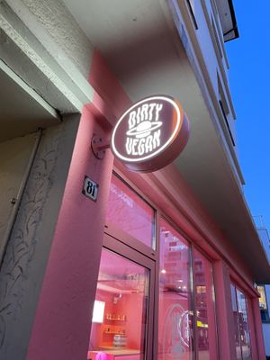   at Dirty V - Bergen in Bergen