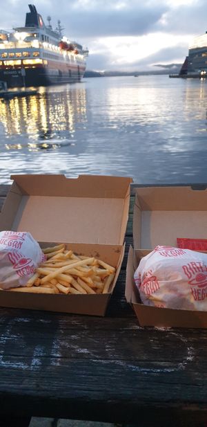  at Dirty V - Bergen in Bergen