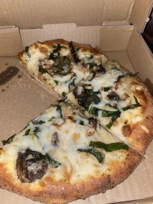 Chickn Alfredo pizza!  at Vegan Korner in Grand Terrace