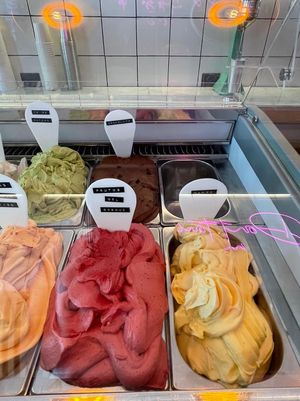 Gelato flavours at The Good Gelato in Puebla